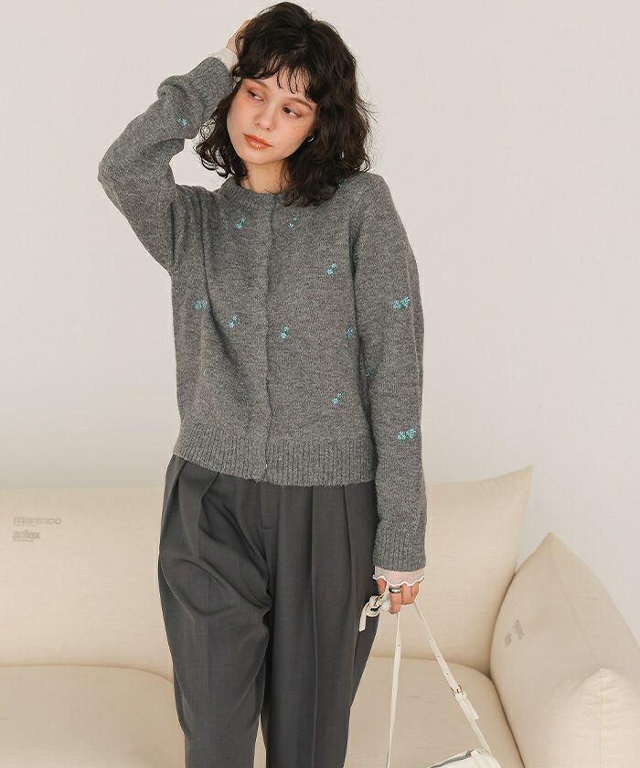 アルパカタッチフラワー刺繍カーディガン | titivate