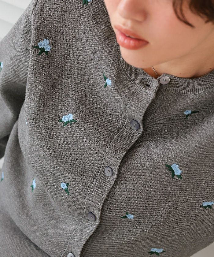 ウール　カーディガン　花柄刺繍　L 濃紺　 美品 2025年最新】Yahoo!オークション -花 刺繍 カーディガンの中古品
