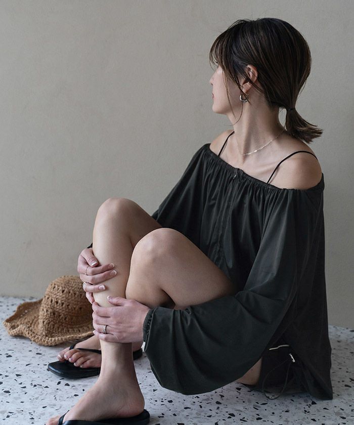 4点セット/ブルゾン付ラッシュガード×ビキニ/水着【SEADRESS