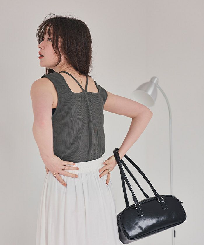 新品タグ付 Bibiy. ROSETTEタンクトップmanaodaysさん着用 シルクライクポリサテンタンクトップ｜BIGI online store - ビギ