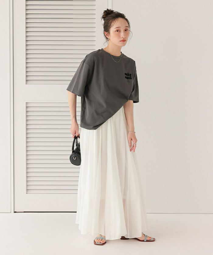 【美品/XLサイズ】Berluti 刺繍Tシャツ　カリグラフィ　2023モデル 100－150cm】刺繍ロゴ転写プリントBOYSTシャツ
