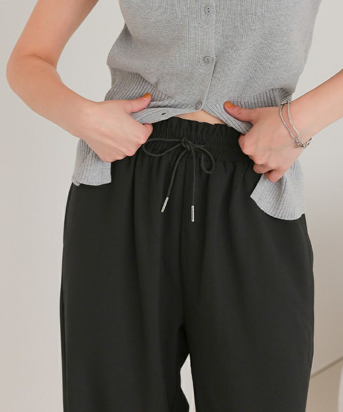 eLLa ウエストフリルパンツ　新品　撥水 eLLa ウエストフリルパンツ 新品 撥水 eLLa ウエストフリル