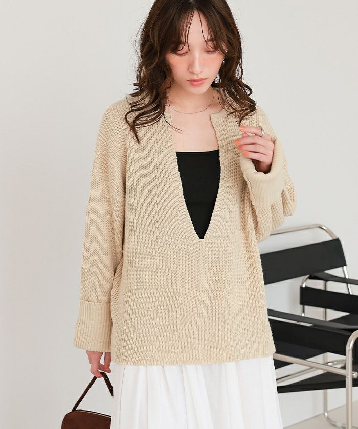 深Vネックニットプルオーバー | titivate