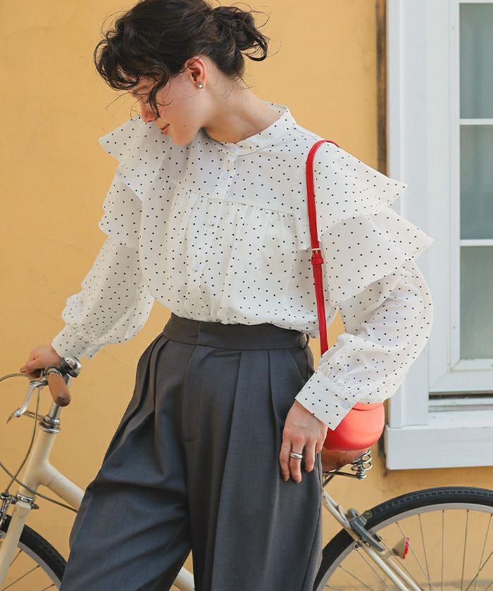 スリーブフレアデザインギャザーブラウス | titivate