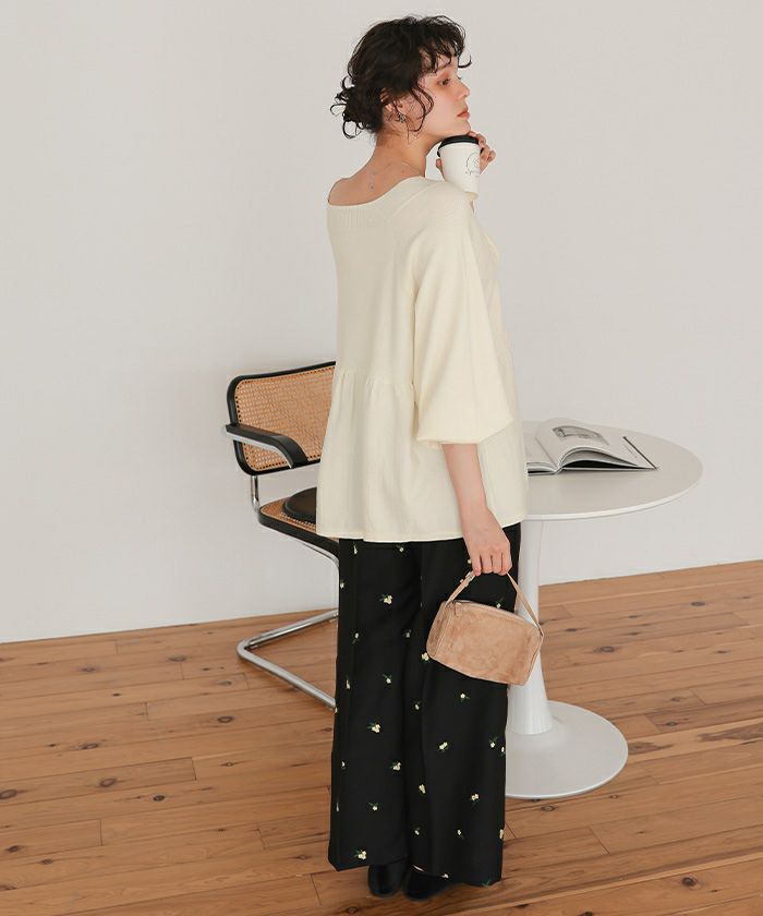 オフショルダーペプラムニットトップス | titivate