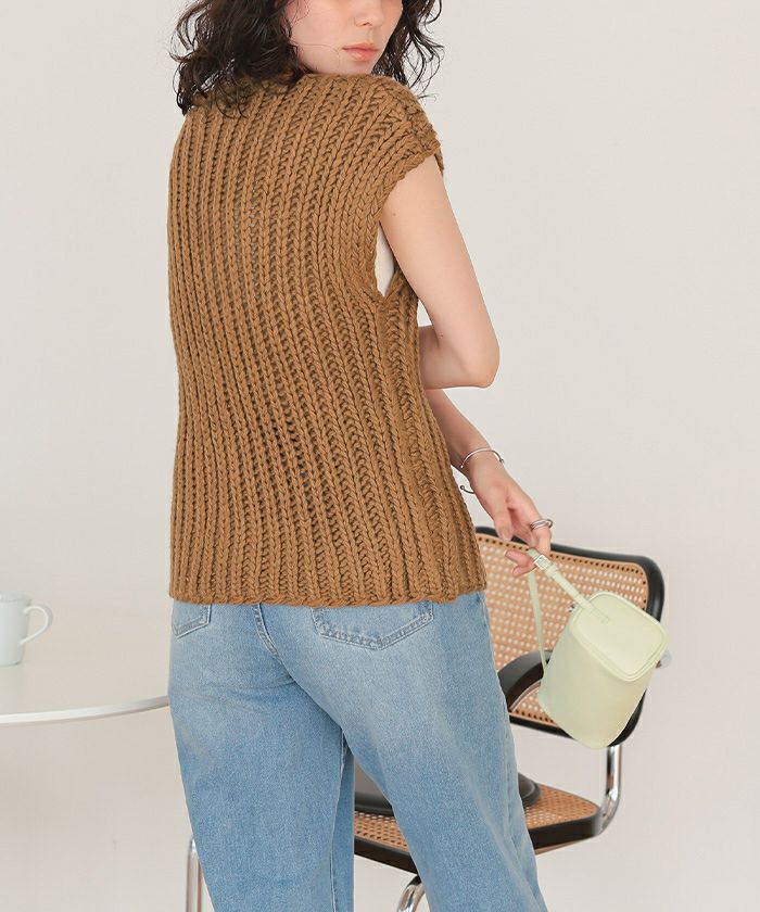 ハンドライクローゲージニットベスト | titivate