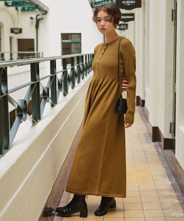 ヘンリーネックデザインニットワンピース | titivate