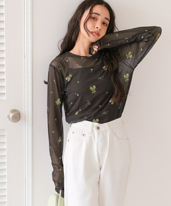 POPPY ブルーフラワーシアー　クルーネックトップス POPPY ブルーフラワーシアー クルーネックトップス POPPY ブルー