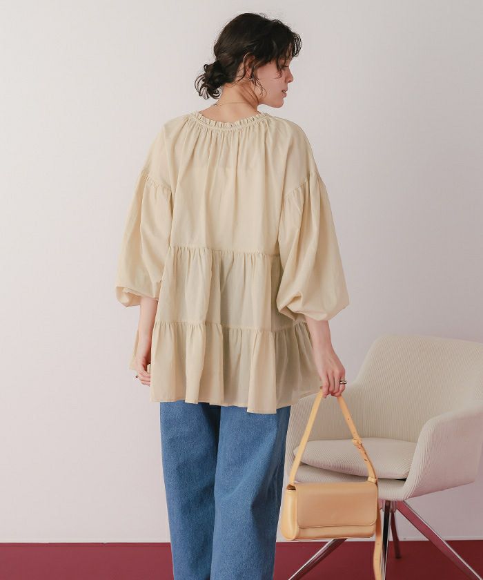 Marlette アイボリー ティアードチュニック アースミュージックアンドエコロジー earth music&ecology バック