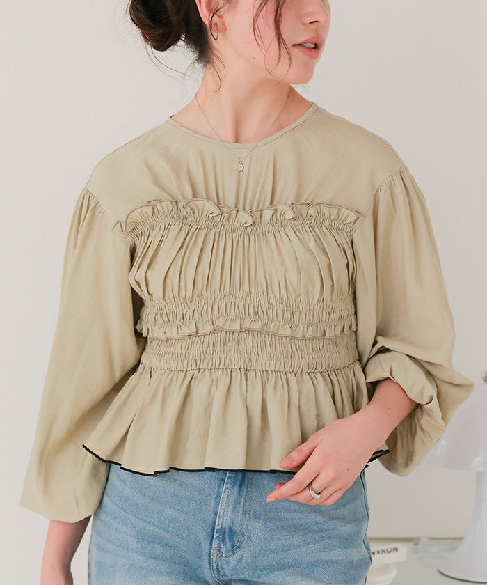 シャーリングデザイントップス | titivate