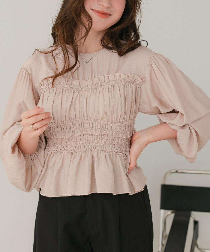 シャーリングデザイントップス | titivate